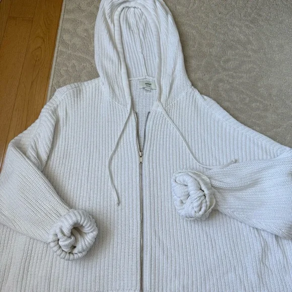 Aerie White Zip-Up Hooded Cardigan - Picture 2 of 3